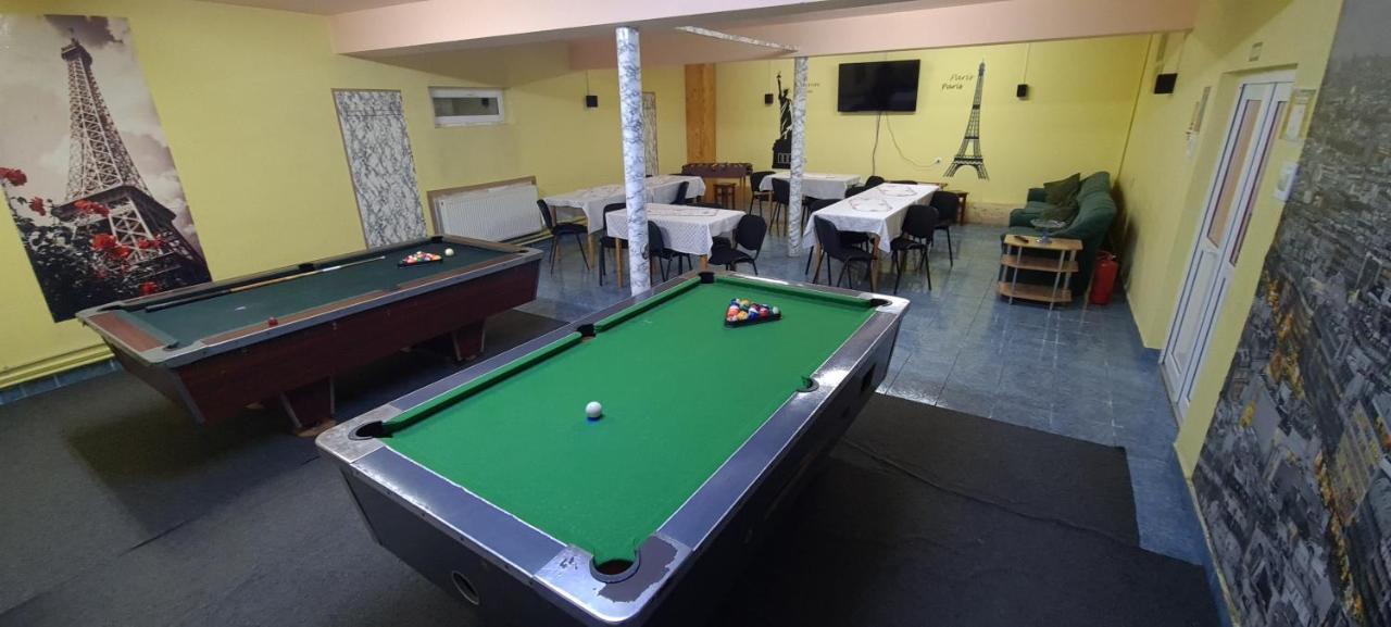 Pensiunea Aurora - Great Hostel Войняса Екстериор снимка