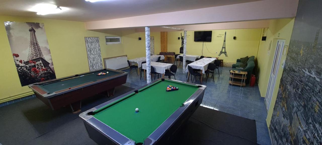 Pensiunea Aurora - Great Hostel Войняса Екстериор снимка
